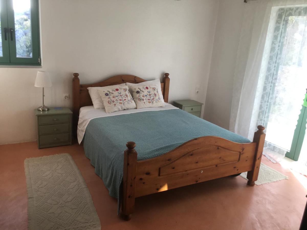 Rocky Mountain Way Villa Sellia  Bagian luar foto