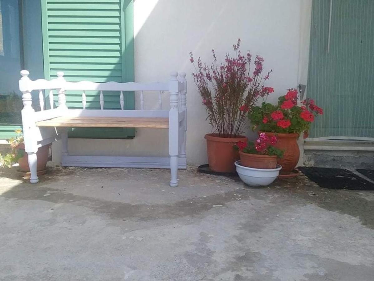 Rocky Mountain Way Villa Sellia  Bagian luar foto