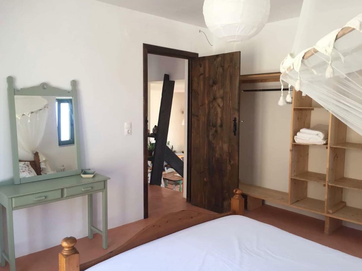 Rocky Mountain Way Villa Sellia  Bagian luar foto