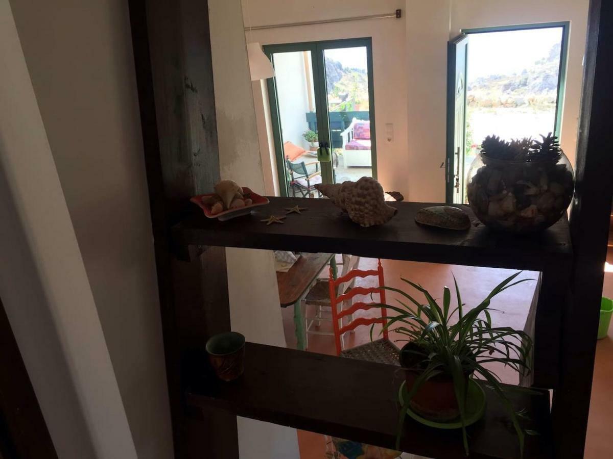 Rocky Mountain Way Villa Sellia  Bagian luar foto